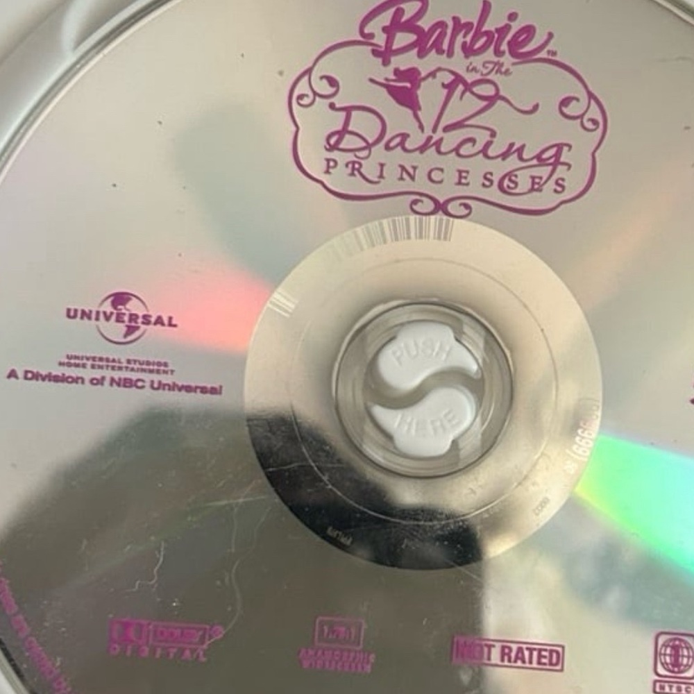Lot of 7 Barbie DVD, including Rapunzel and Mermaidia - Picture 12 of 12